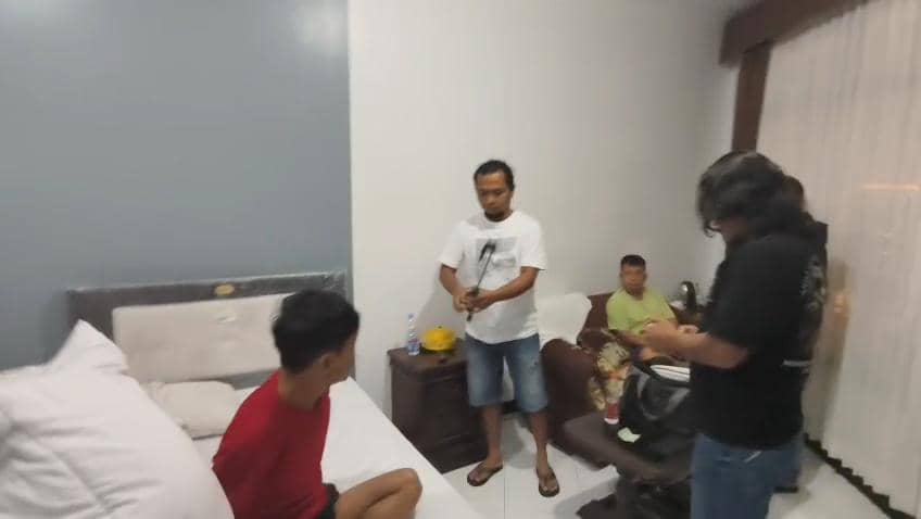 Polisi tangkap dua pelalu perampokan lansia saat menginap di salah satu hotel di Sarangan. IDN Times/Istimewa.