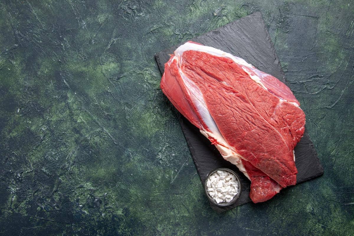 ilustrasi daging sapi bagian paha depan