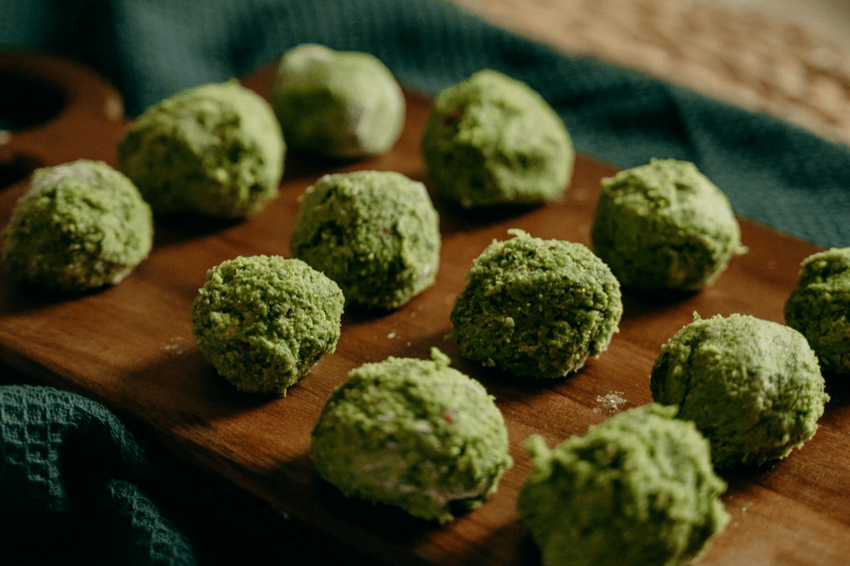 ilustrasi adonan chocolate Dubai cookies