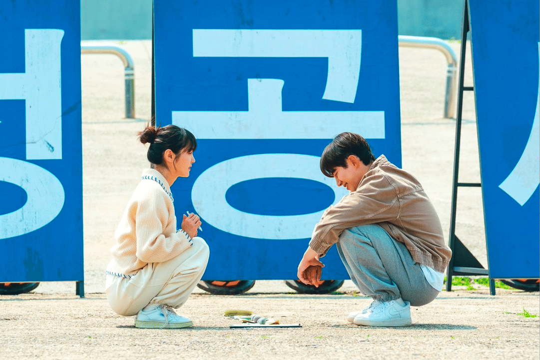 Kim Hye Jun dan Lee Junho di Cashero