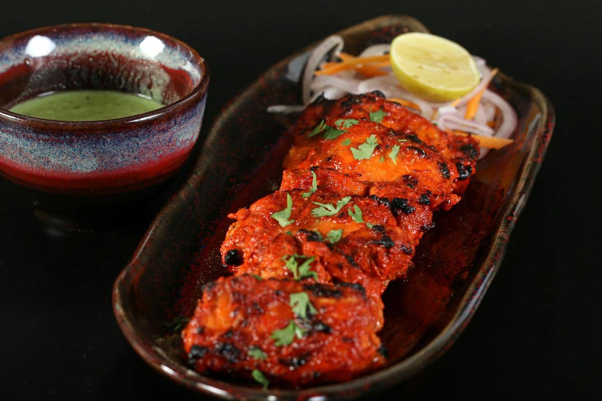 Ayam bakar pedas bumbu merah