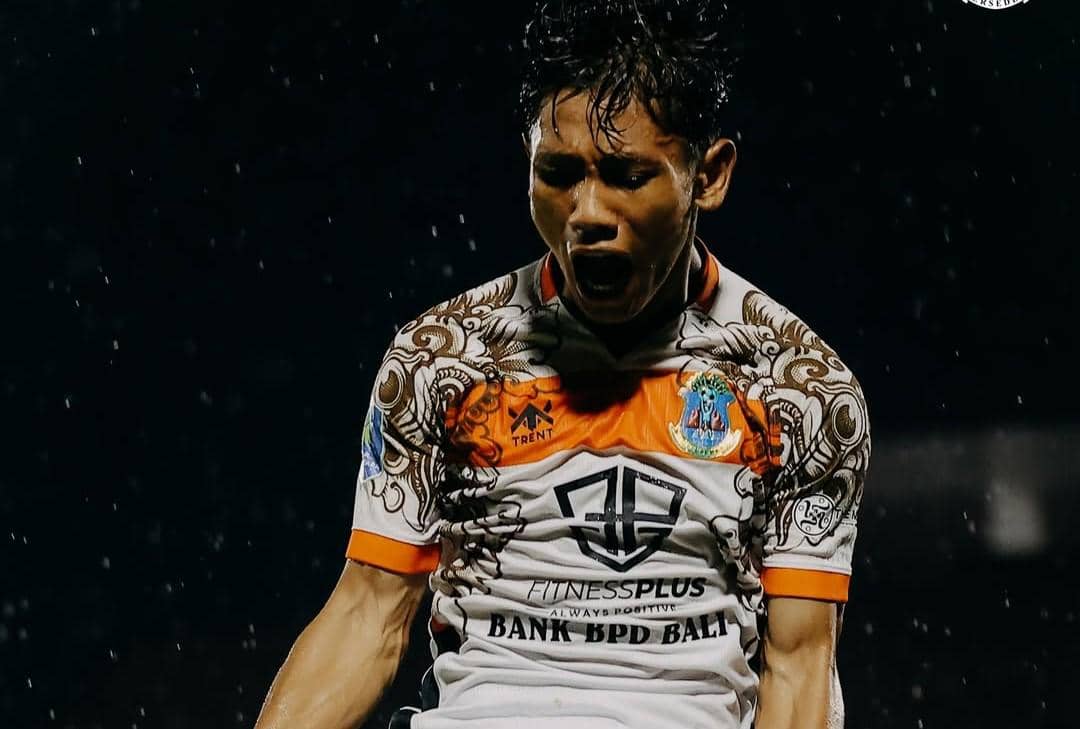 Komang Nathan Suarnatya usai cetak gol.