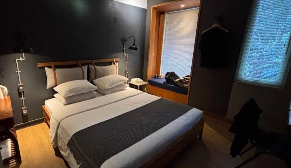 The House Tour Hotel 