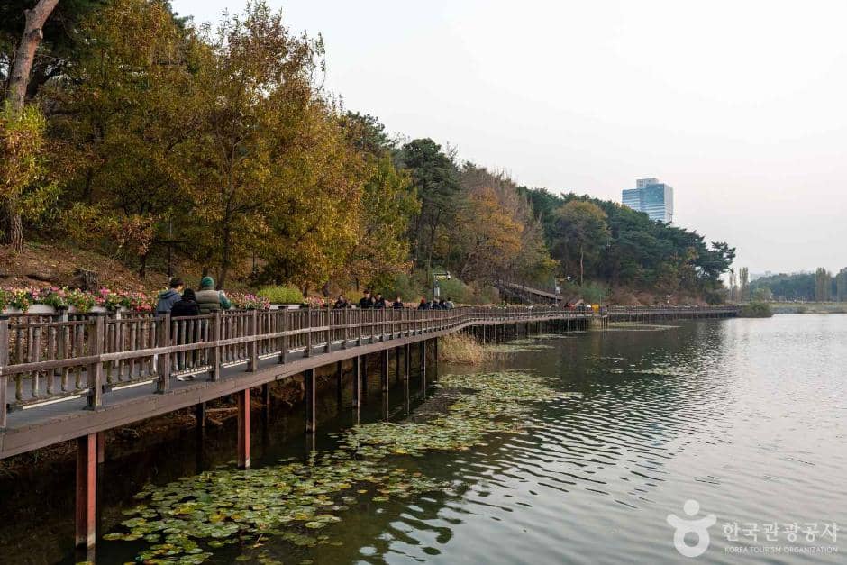 Gwanggyo Lake Park