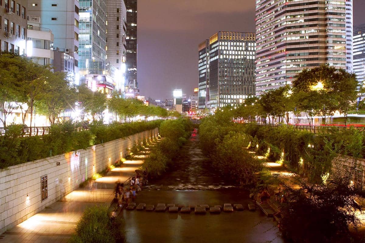potret Taman Sungai Cheonggyecheon, Korea Selatan