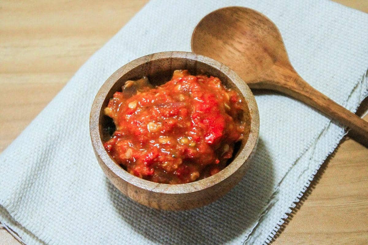 ilustrasi sambal tomat