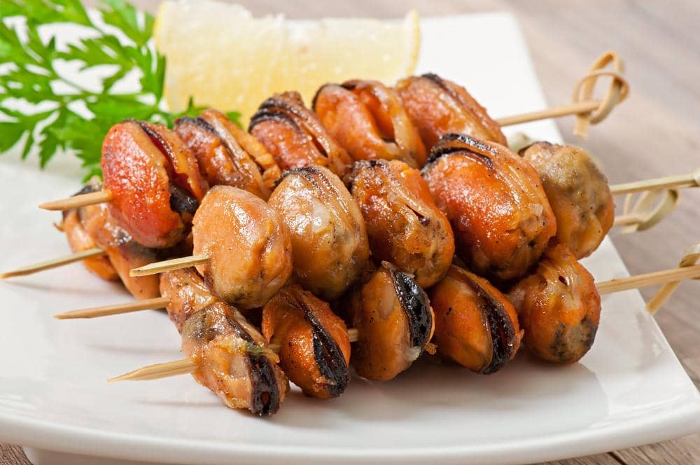 ilustrasi sate kerang