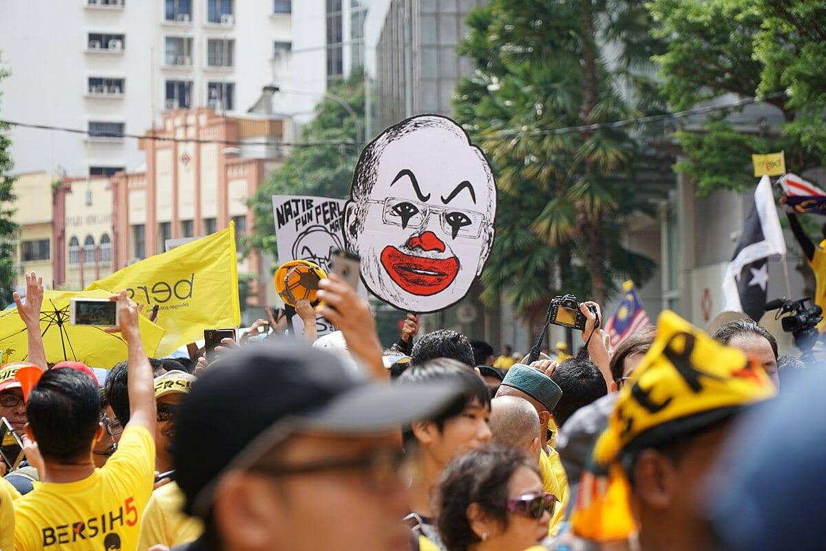 Aksi protes pro-demokrasi dan anti-korupsi di Malaysia tahun 2016 (Bersih 5) (Khairil Yusof, CC BY 2.0, via Wikimedia Commons)