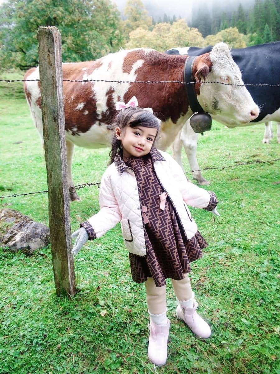 outfit anak menggemaskan