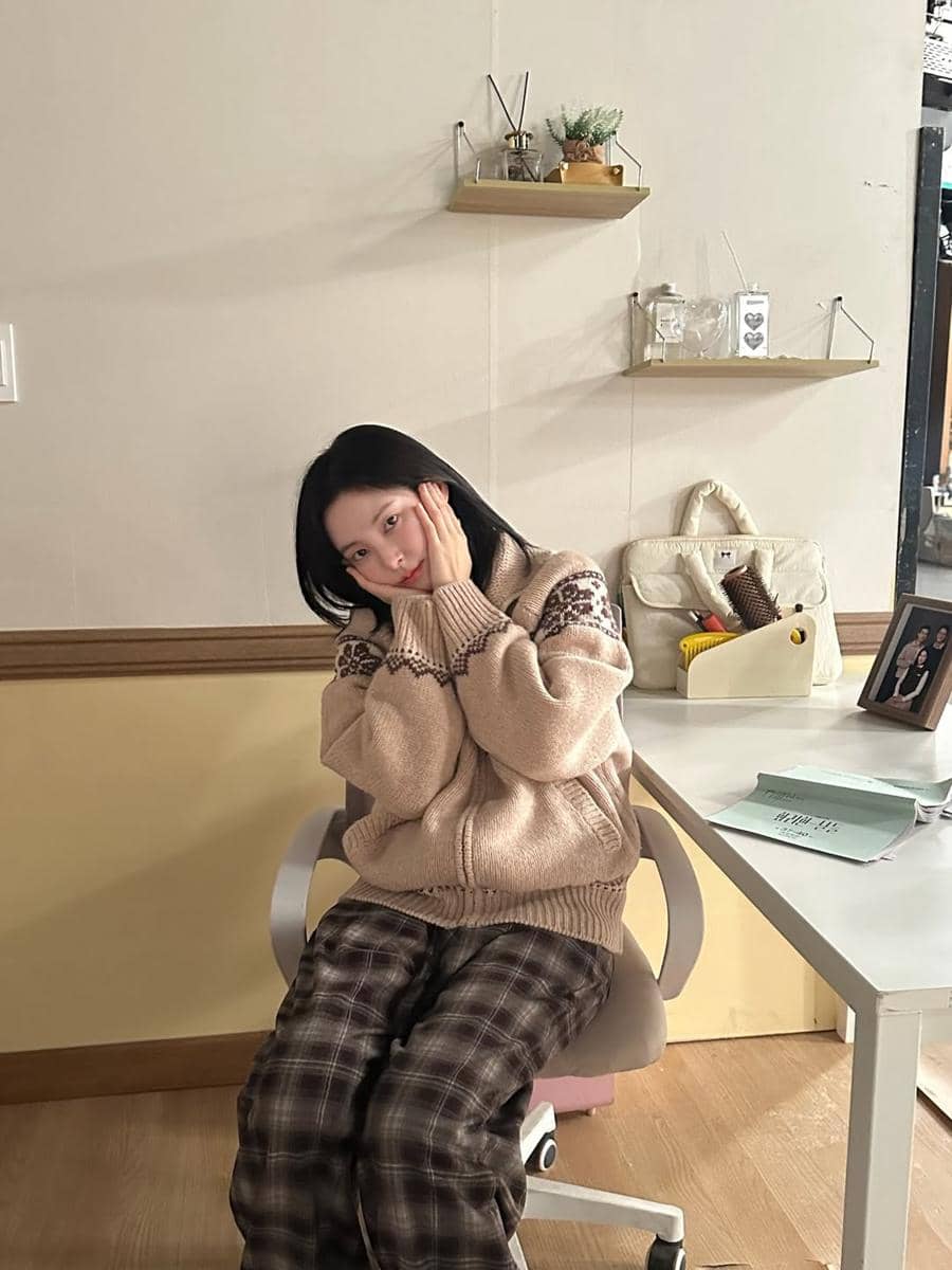 inspirasi gaya musim dingin ala Shin Soo Hyun