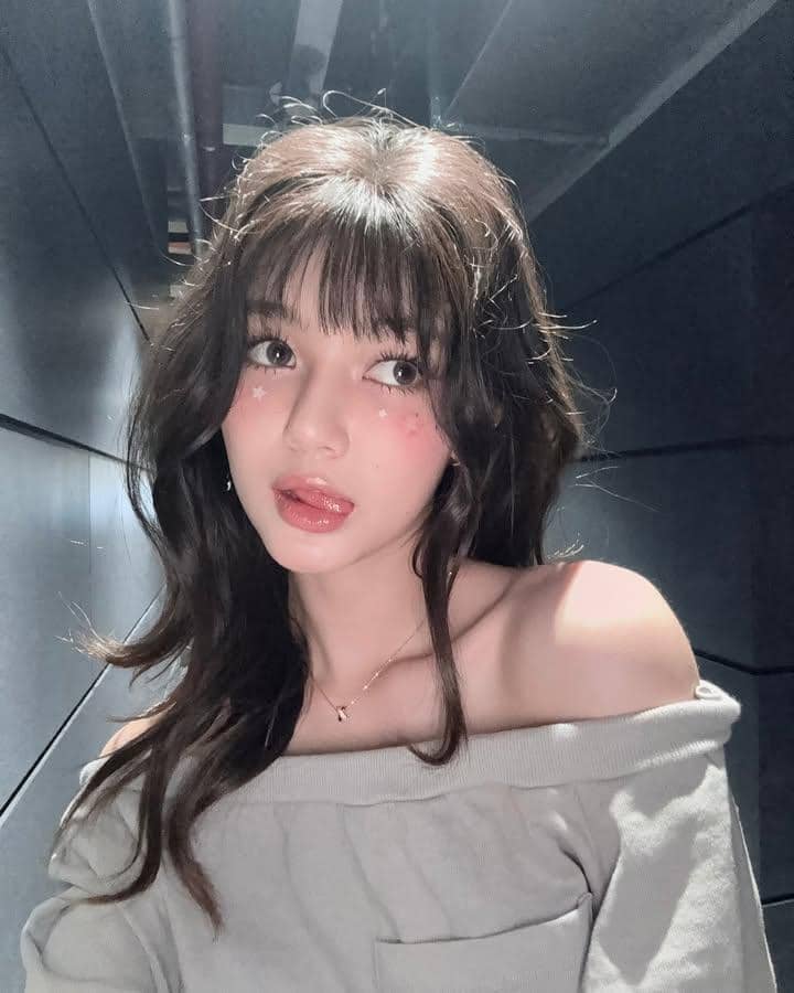 inspirasi makeup remaja ala Danielle