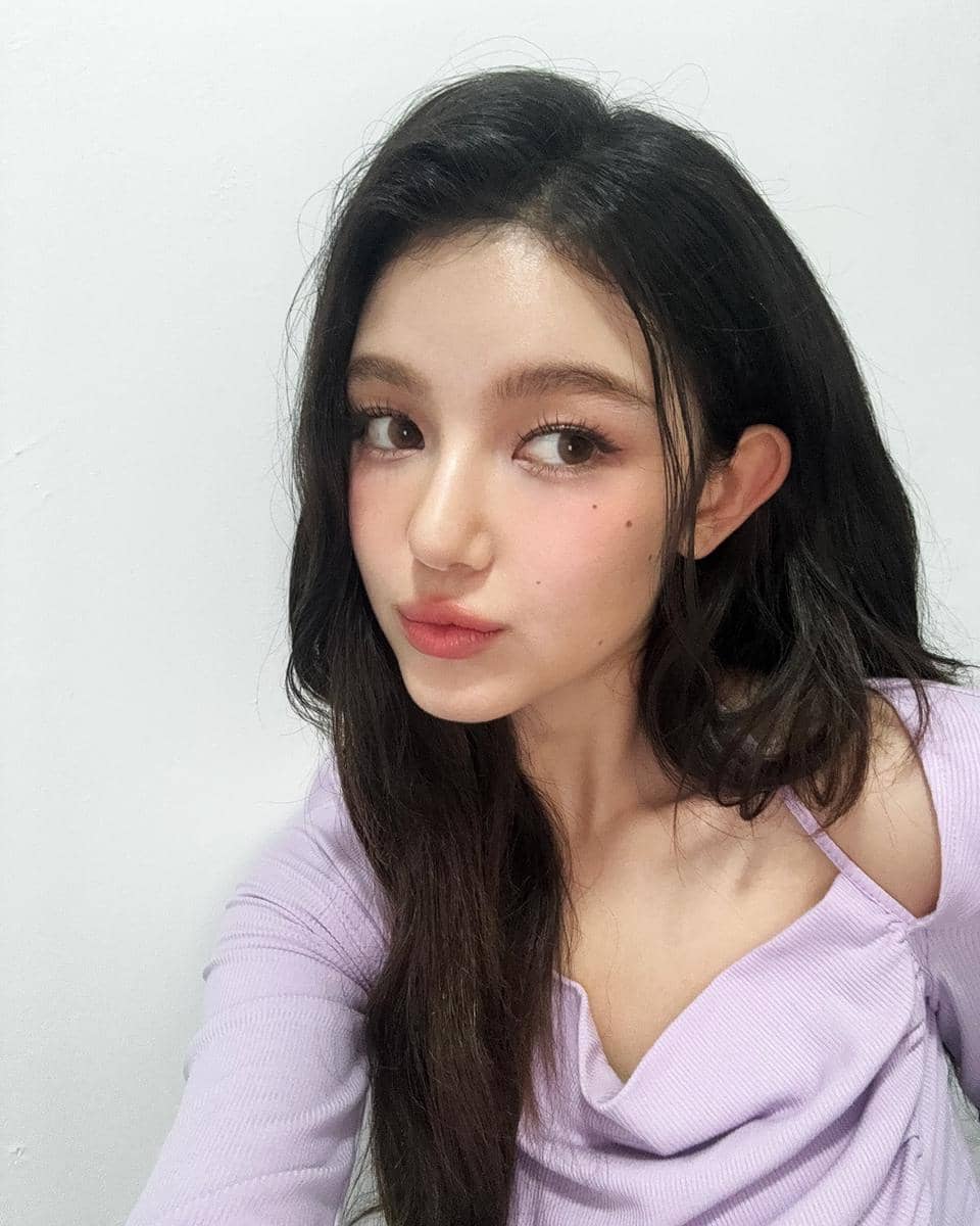 inspirasi makeup remaja ala Danielle