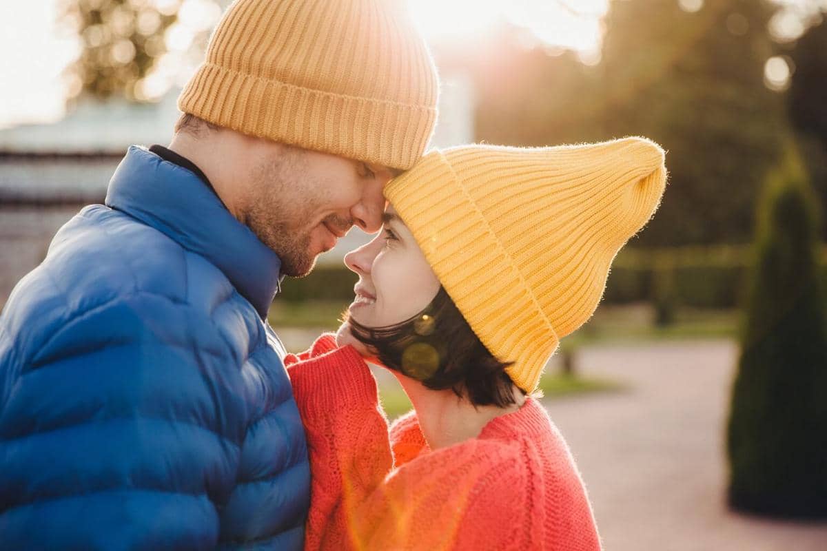 5 Tanda Hubunganmu Punya Integritas Emosional yang Sehat