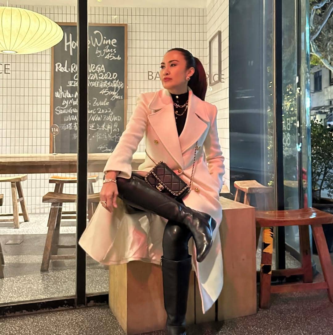 Liza Natalia saat berlibur ke Shanghai.