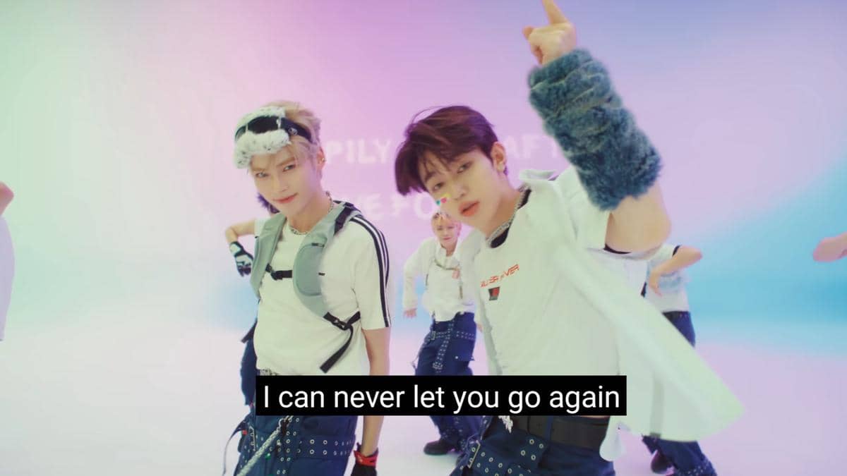 cuplikan MV "Good So Bad"