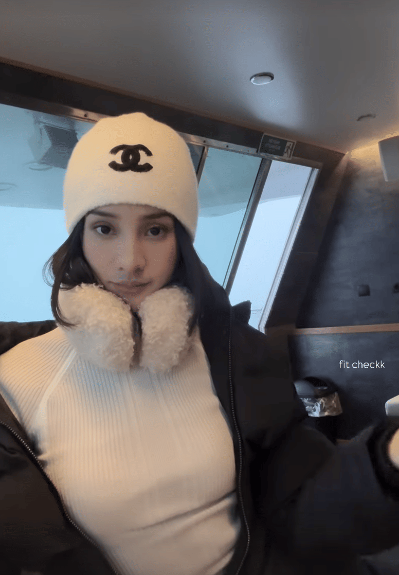 momen Anya Geraldine liburan ke Islandia