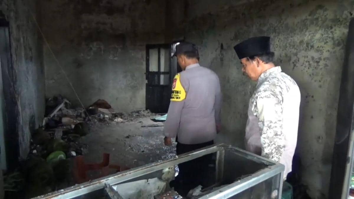 Warung Kelontong di Bekasi Terbakar, 1 Orang Tewas dan 2 Luka-Luka