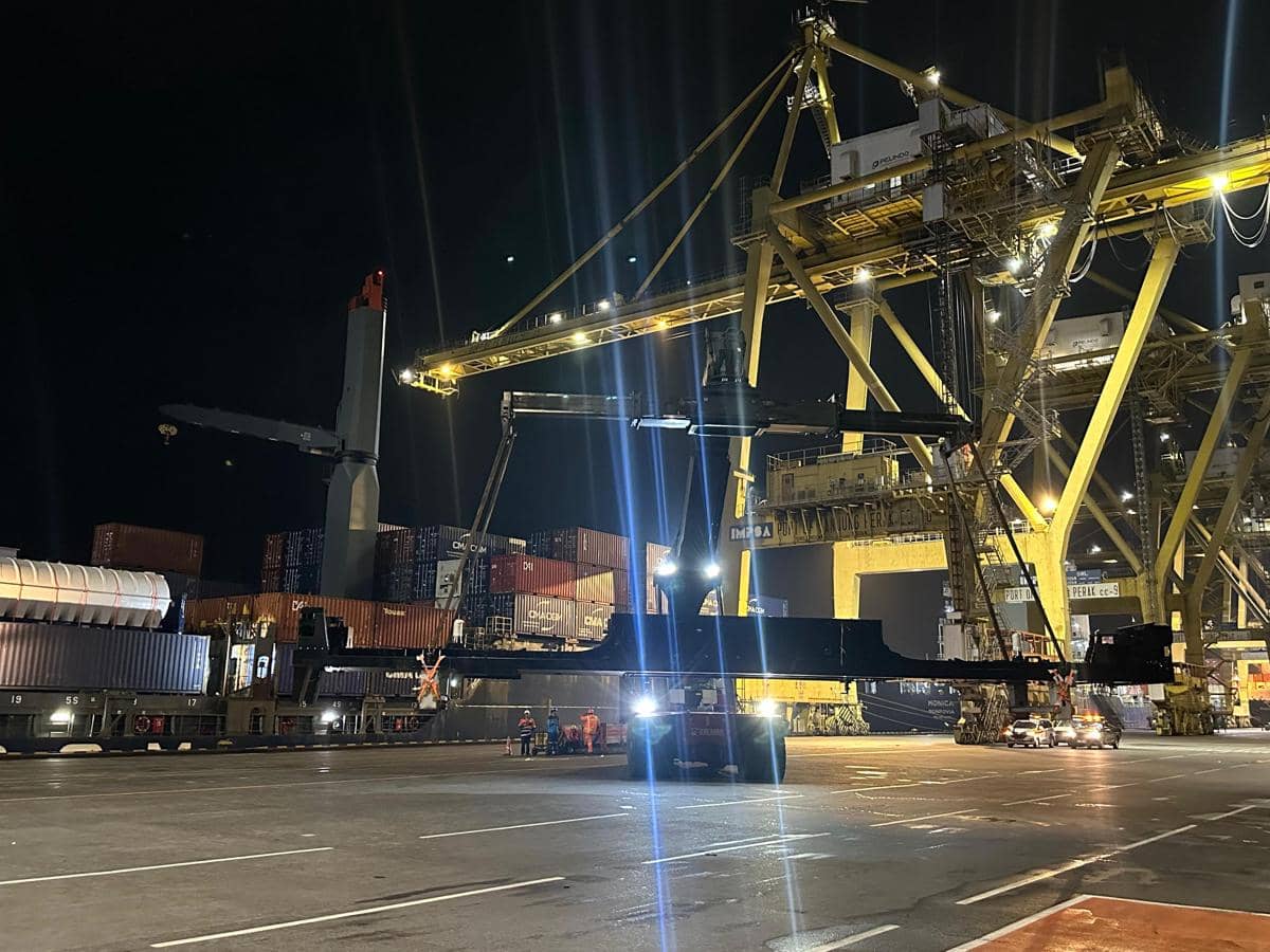 INKA Ekspor 3 Platform Lokomotif ke Australia