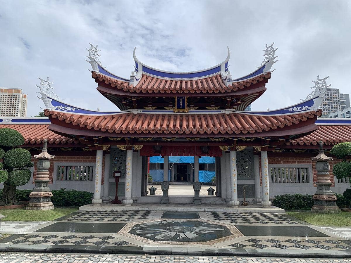 Lian Shan Shuang Lin Monastery