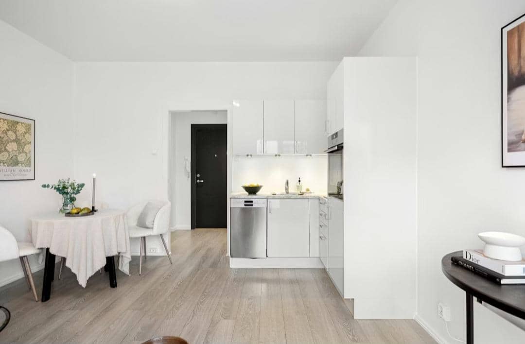 ilustrasi ruang makan ala kafe