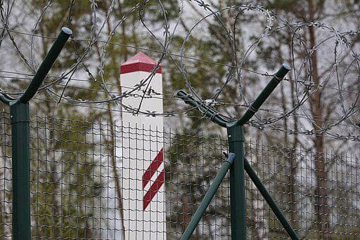 suasana di perbatasan Latvia-Rusia