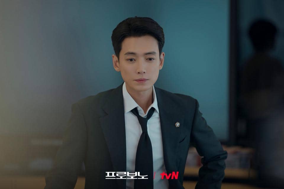 still cuts drama Pro Bono