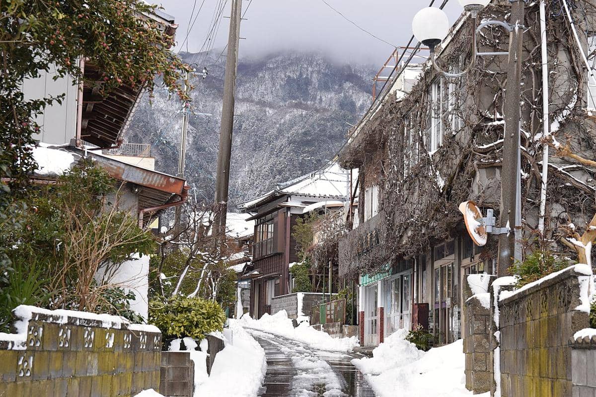ilustrasi Nigata saat musim dingin