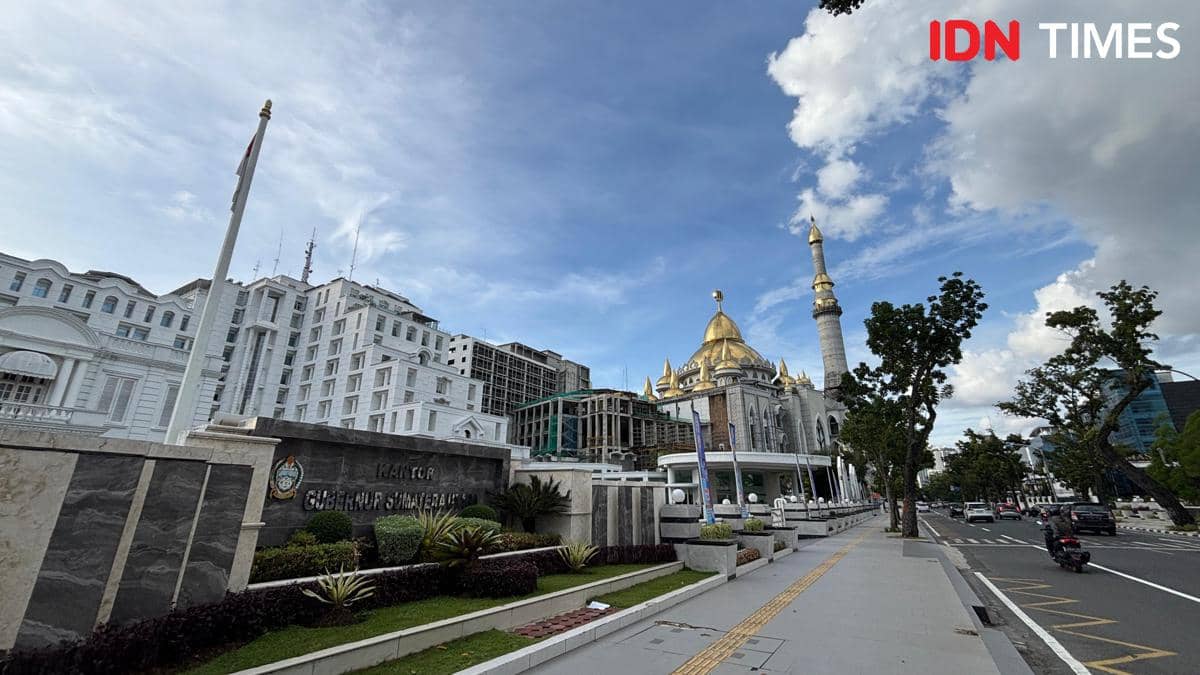 Kantor Gubernur Sumatera Utara (Mangara Wahyudi)