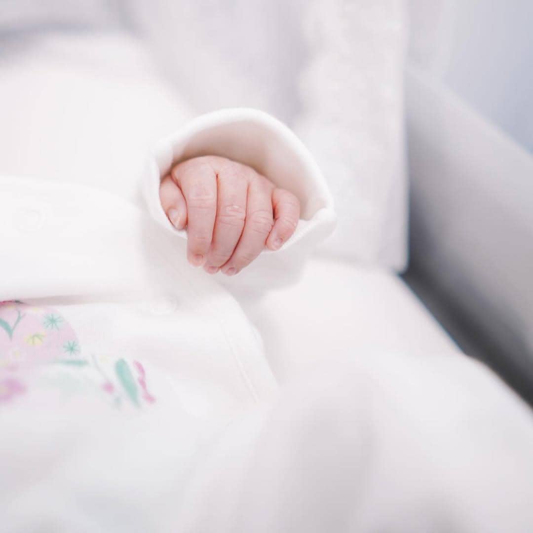 momen Velove Vexia melahirkan