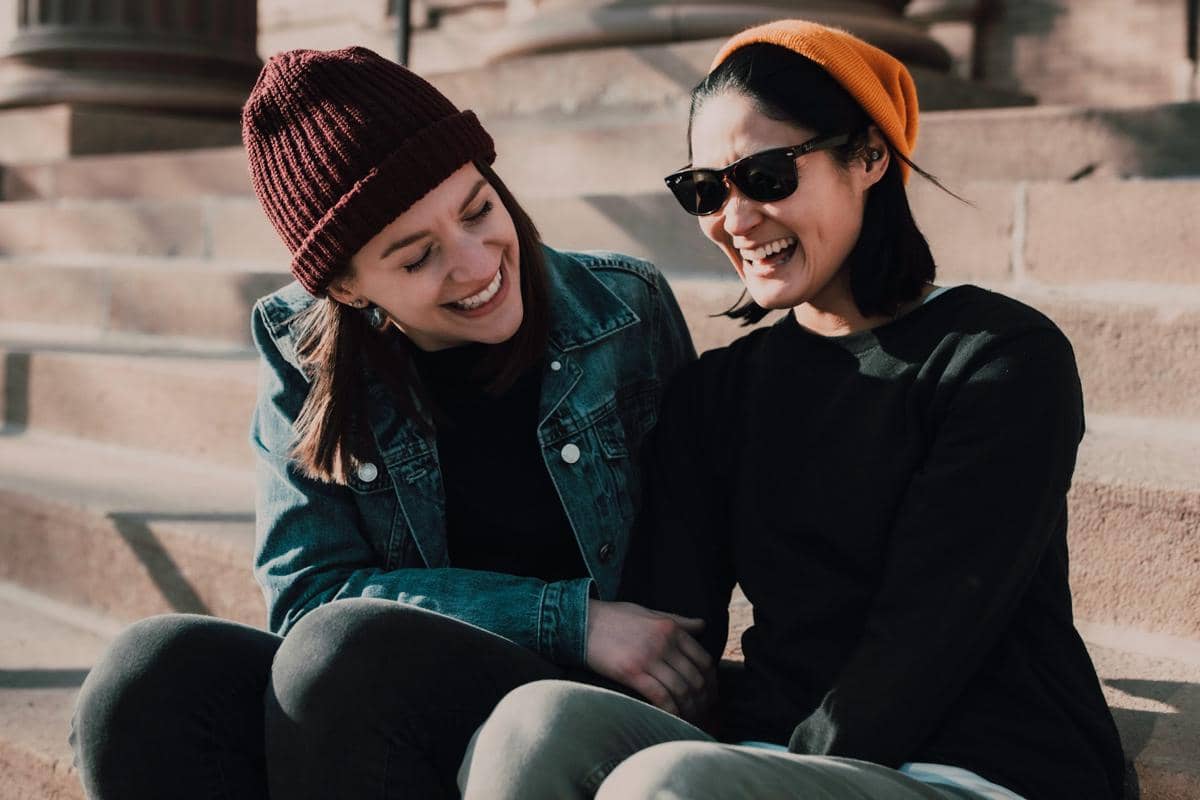 Ilustrasi pertemanan (unsplash.com/Photo by Anna Selle)