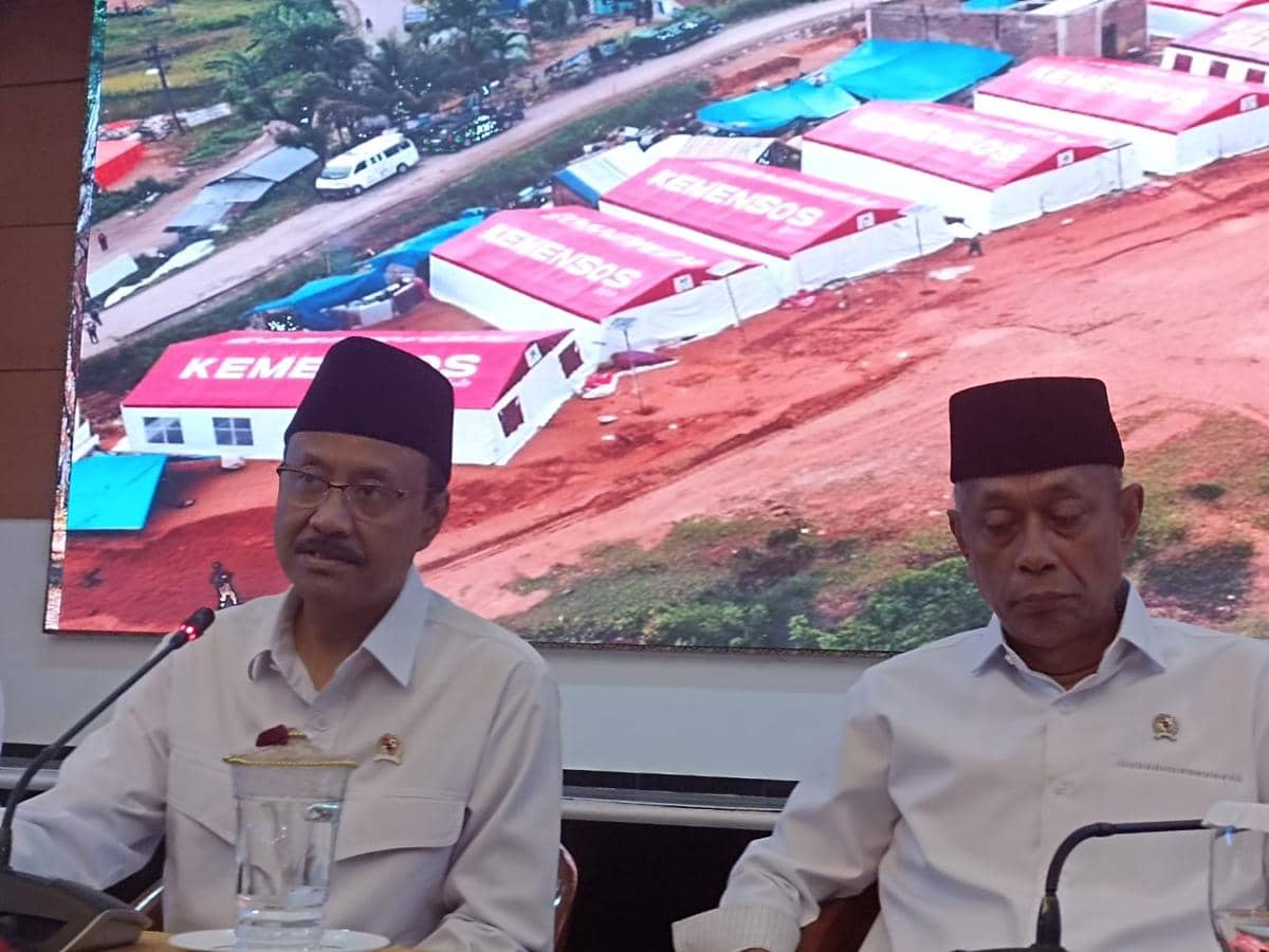 Menteri Sosial Syaifullah Yusuf dalam refleksi satu tahun di Gedung Kemensos