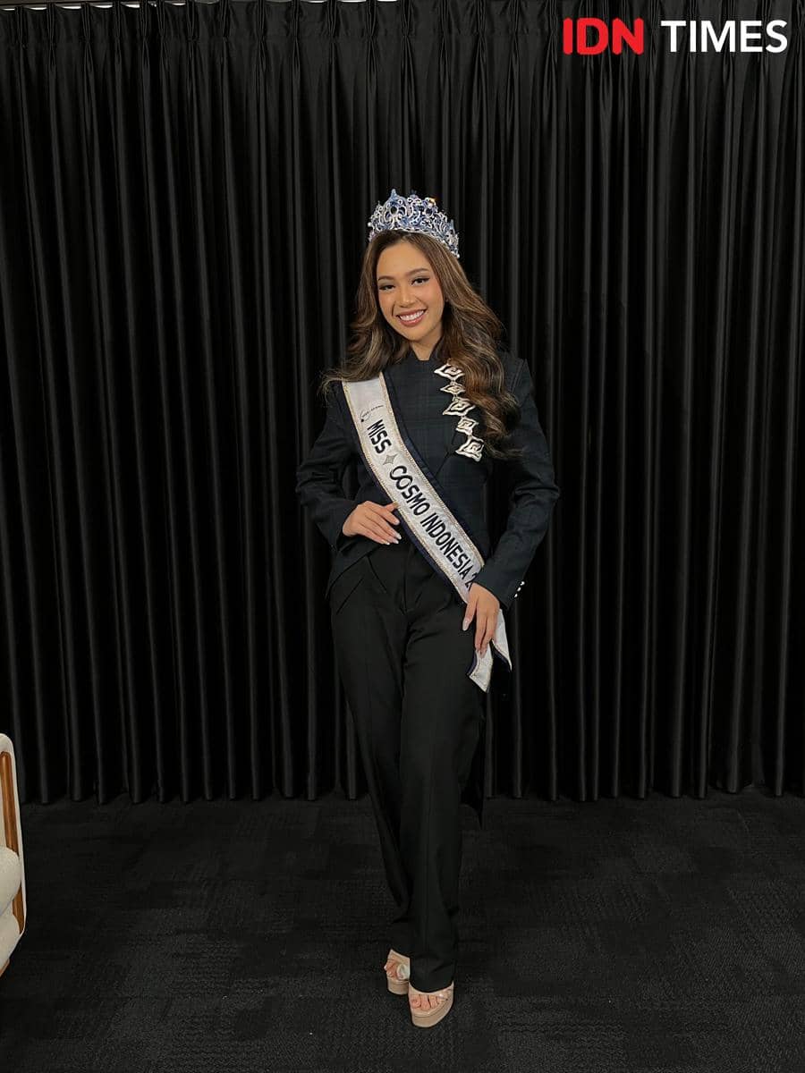 Exclusive interview IDN Times dengan Salma Ranggita pada Selasa (23/12/25) di IDN HQ, Jakarta Selatan. (IDN Times/Nisa Zarawaki)