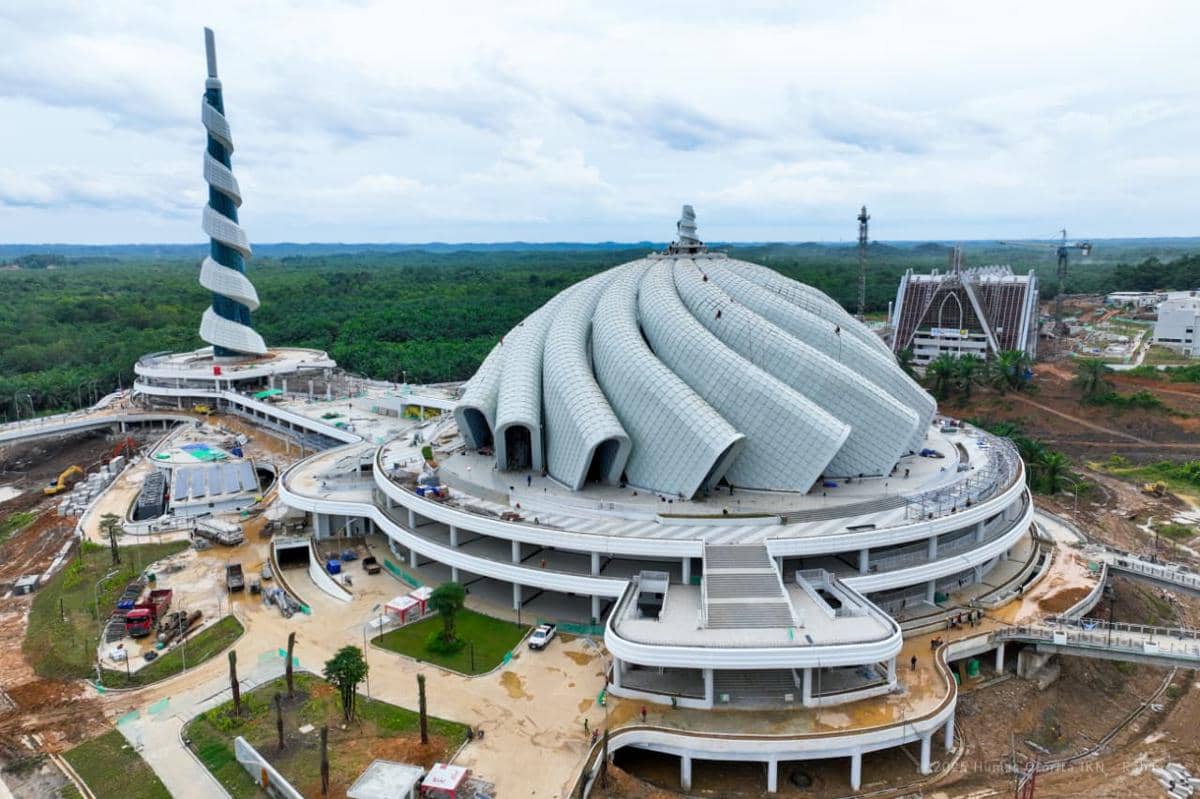 Masjid Negara di IKN dibangun berdampingan dengan Gereja Basilika. Foto Humas OIKN