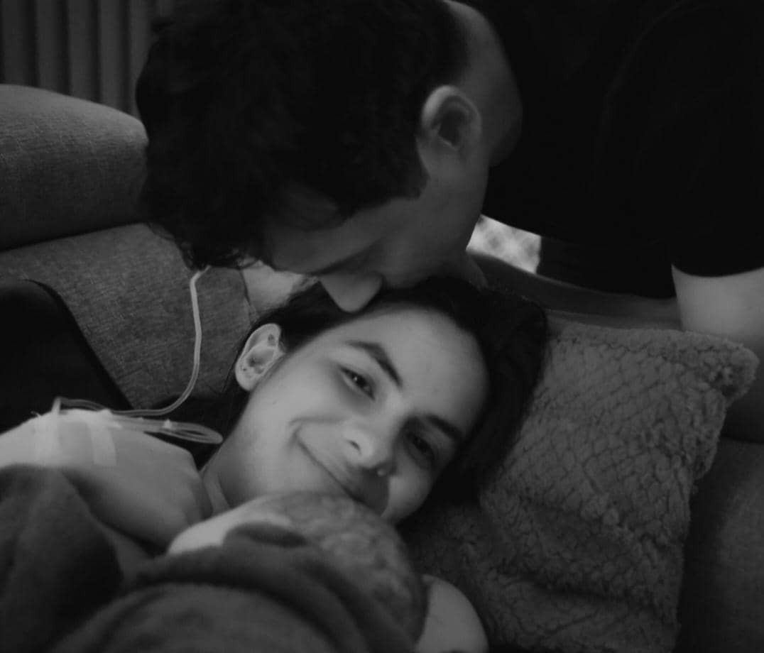 Steffi Zamora dan Nino Fernandez dikaruniai anak pertama