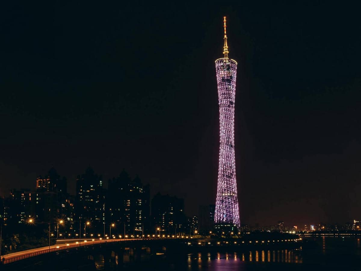ilustrasi Canton Tower