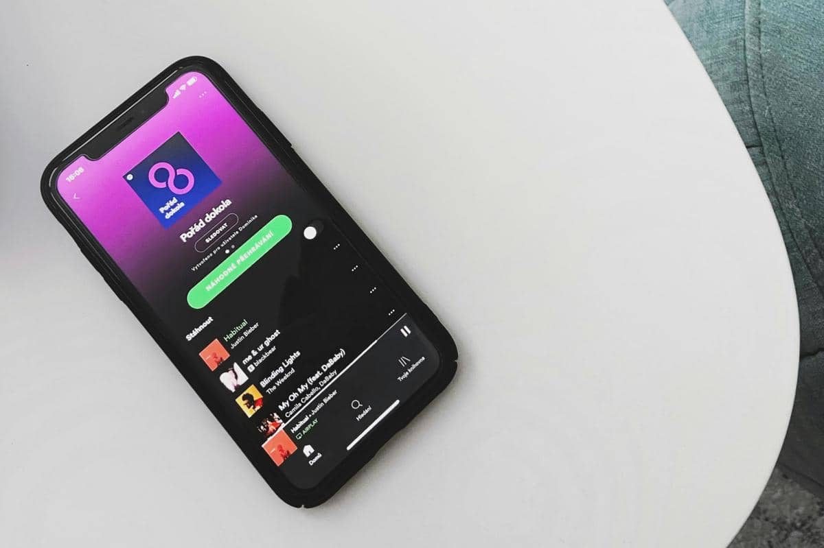 Spotify di iPhone