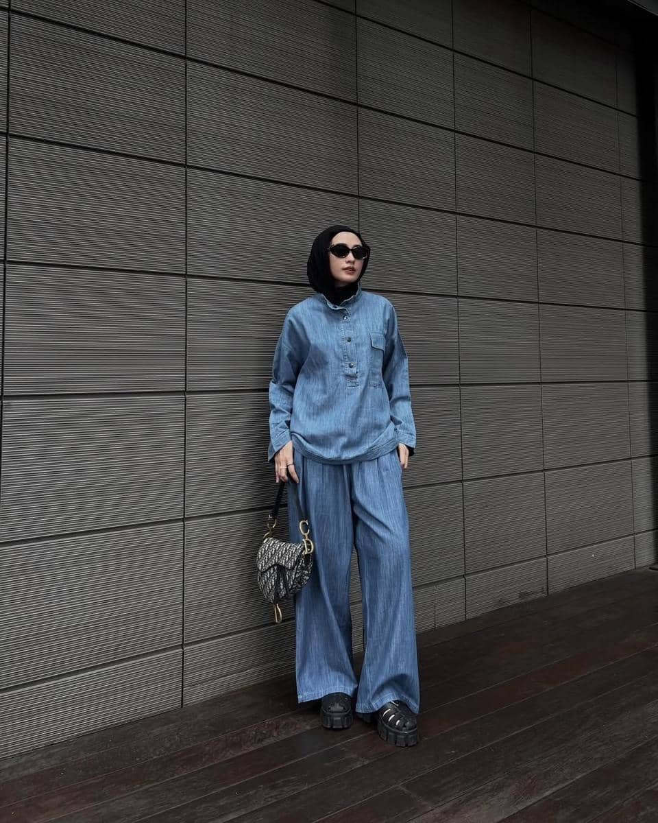 outfit one set ala Helmi Nursifah