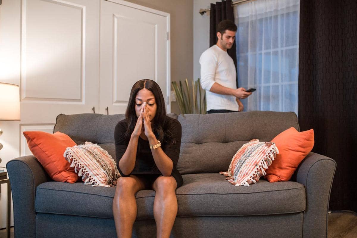 Ilustrasi konflik di rumah