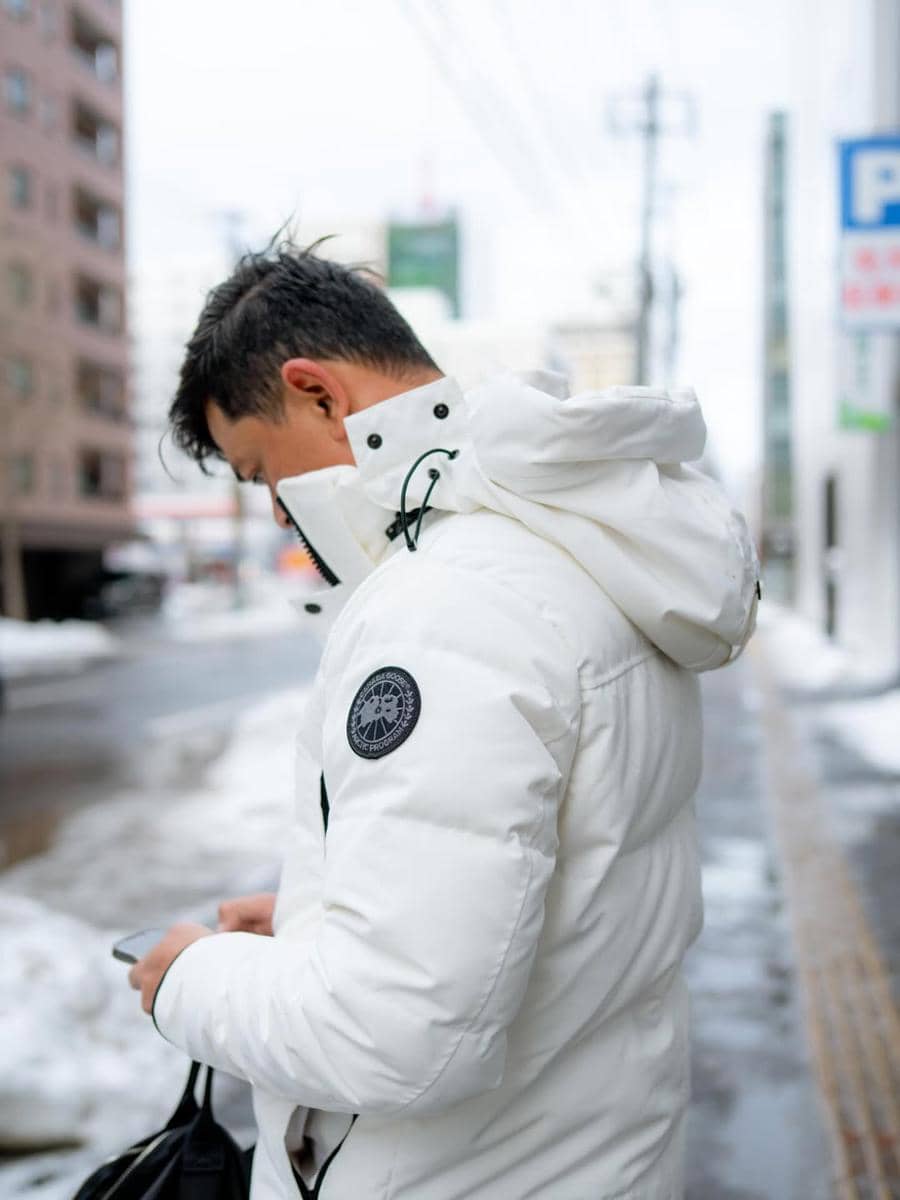 Surya Insomnia dan keluarga menikmati liburan di Sapporo.