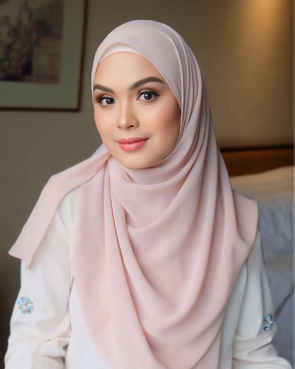 potret Vebby Palwinta