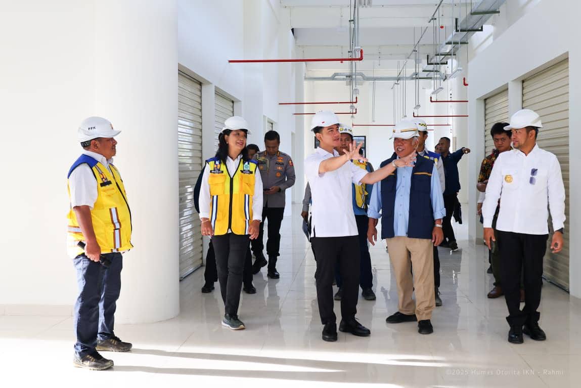 Wapers, Gibran Rakabuming saat kunjungi pasar IKN . Foto Humas OIKN 