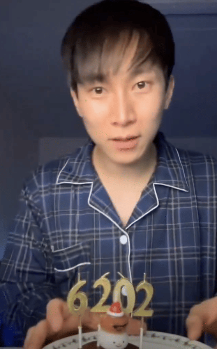 momen perayaan tahun baru artis Korea