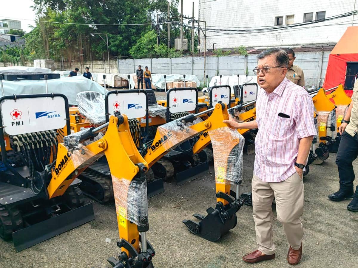 Ketua Umum PMI, Jusuf Kalla