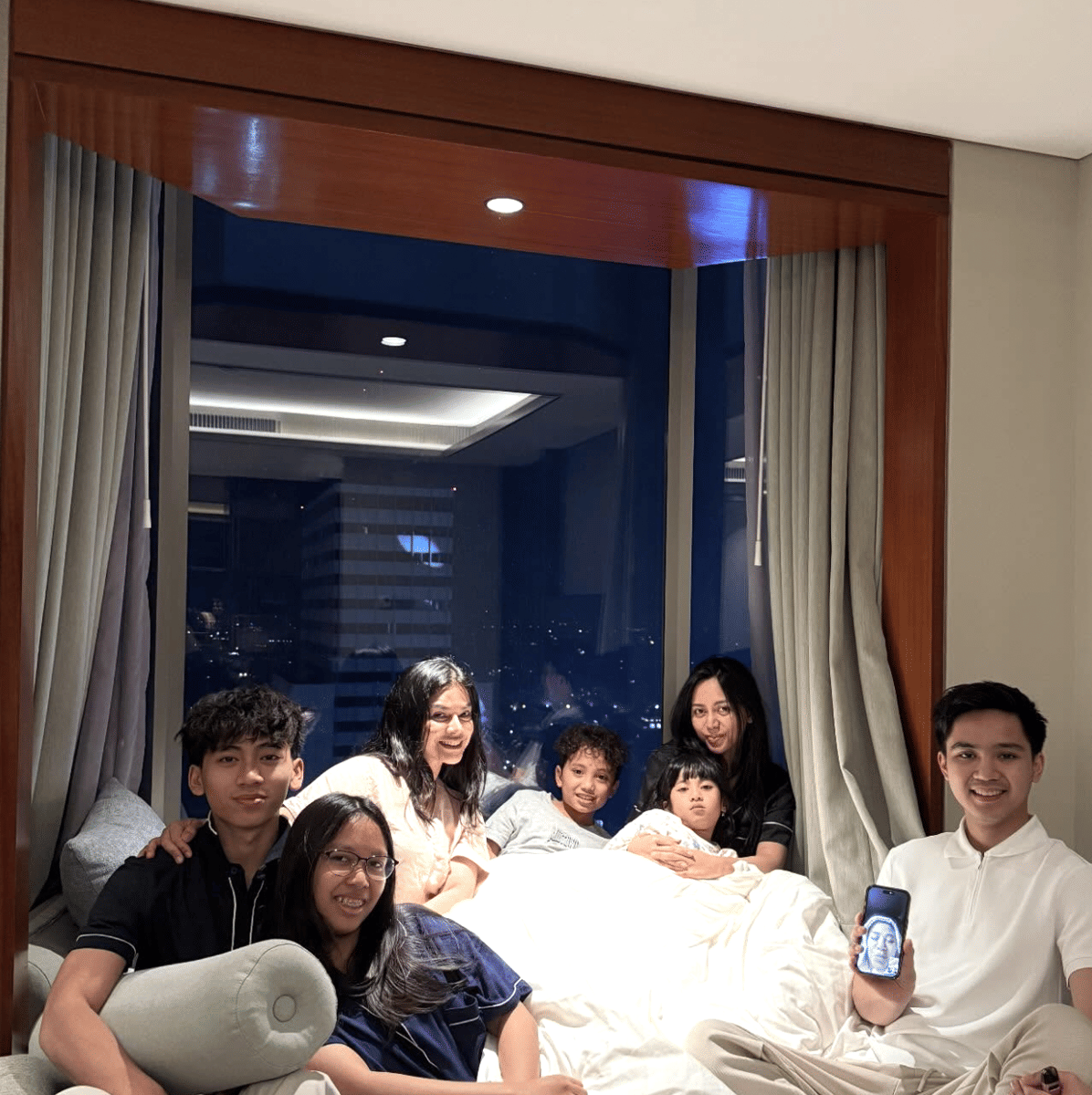 momen artis tahun baru di luar negeri