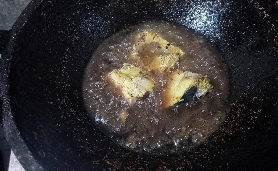 5 Tips Aman Menggunakan Kembali Minyak Goreng Bekas, Auto Hemat!