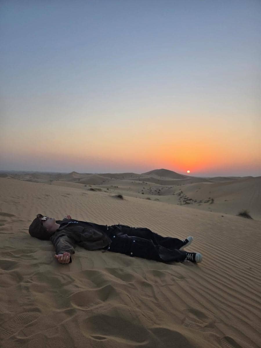 Chenle NCT Dream di gurun pasir Abu Dhabi, Uni Emirat Arab 