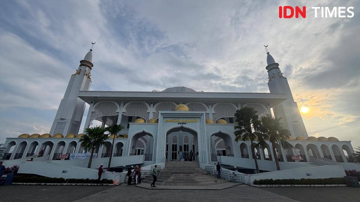 Masjid Al-Fatih Binjai (Mangara Wahyudi)