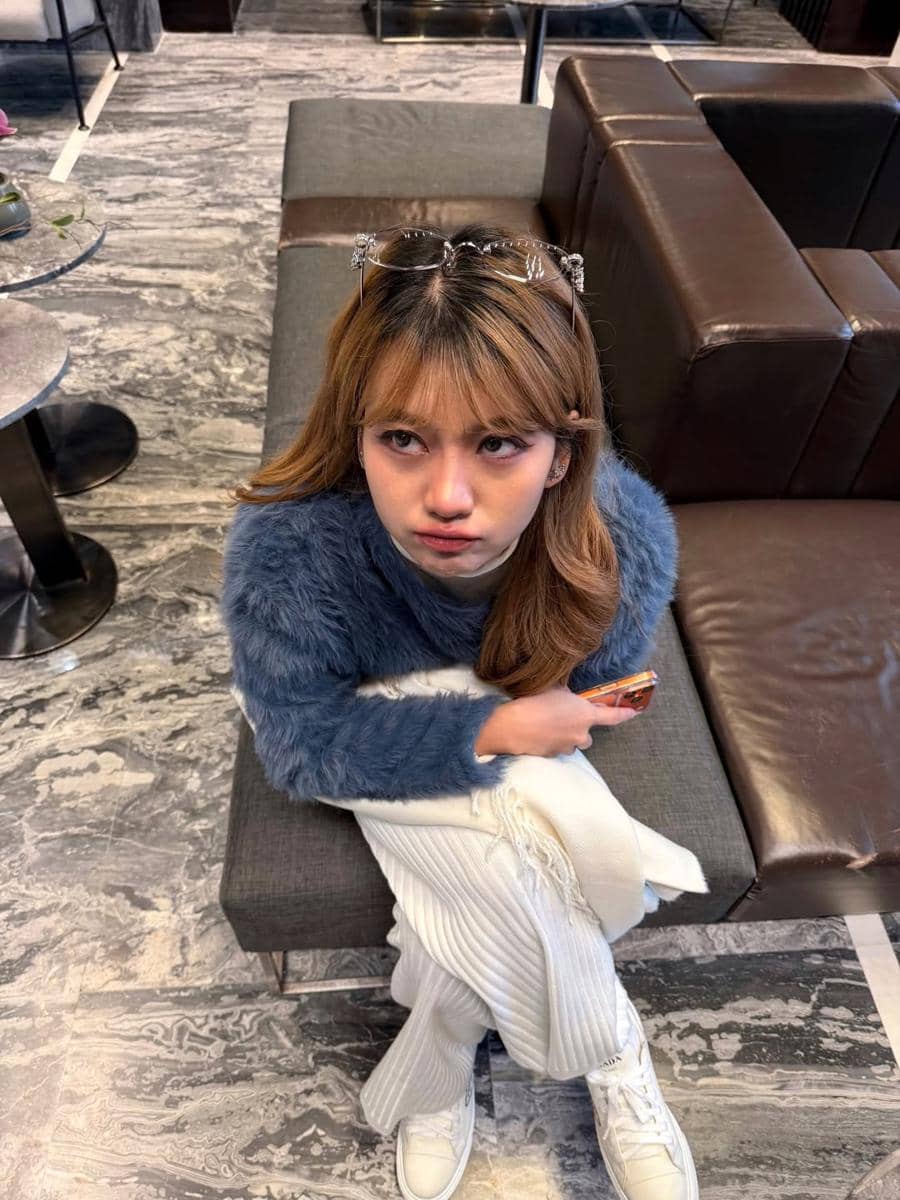 Ghea Indrawari saat jalan-jalan di Shanghai, China.