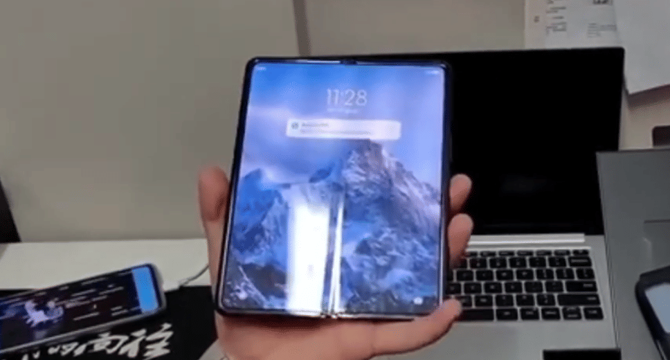 Xiaomi Mi Mix Fold