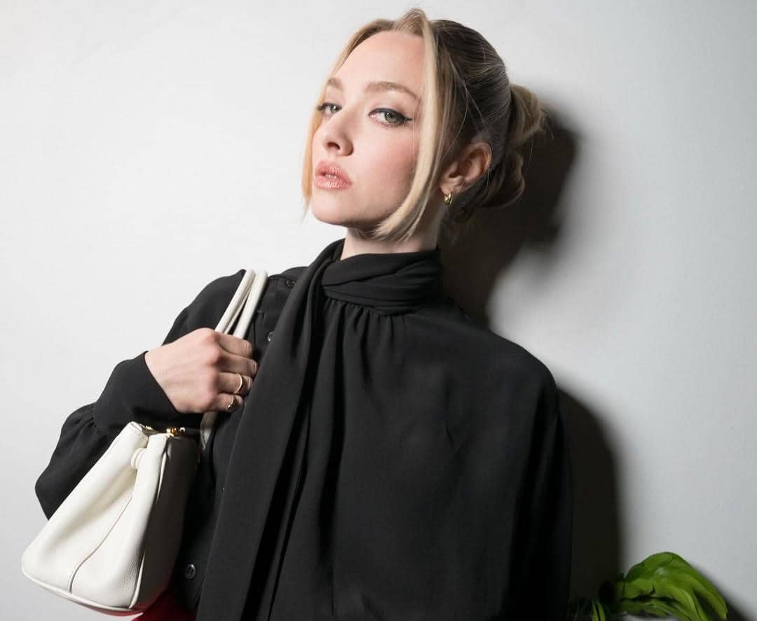 Inspirasi gaya rambut ala Amanda Seyfried 